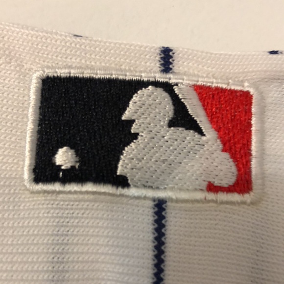 NYY Derek Jeter 2009 World Series Champions Jersey - Picture 7 of 8